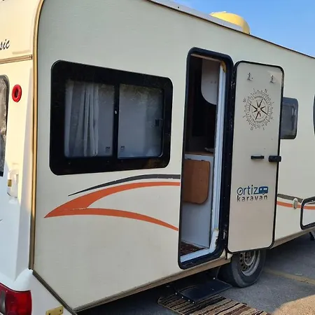 Ys Caravans *