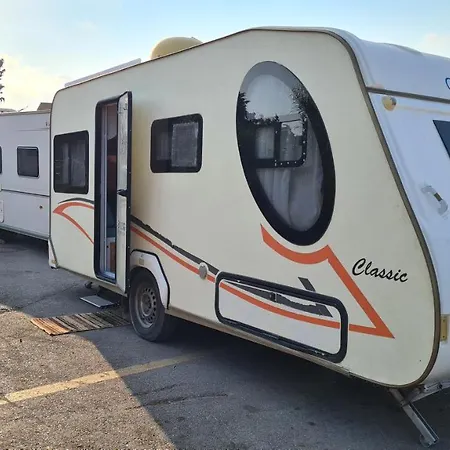 Camping Ys Caravans *